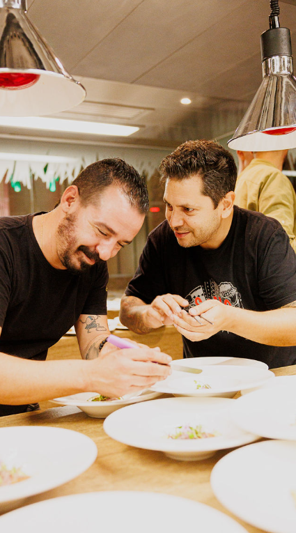 Concluye con éxito "A cuatro manos", la experiencia gastronómica creada por Diego Gallegos junto a Higuerón Resort Concluye con éxito "A cuatro manos", la experiencia gastronómica creada por Diego Gallegos junto a Higuerón Resort