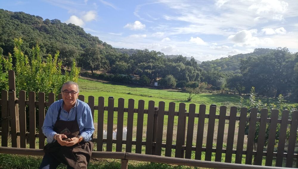 La posada 'El Camino' de Emilio Martín, es parte de la atractiva oferta hotelera y hostelera de Almonaster la Real.