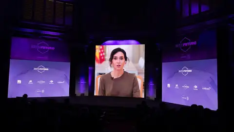 Ayuso denuncia que el Gobierno central quiera “gripar” a la Comunidad de Madrid, “motor de la economía española“ Ayuso denuncia que el Gobierno central quiera “gripar” a la Comunidad de Madrid, “motor de la economía española“