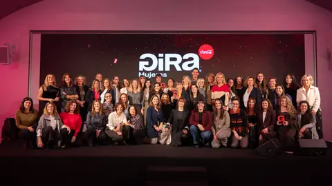 Las valencianas Diana de Arias y Sandra Bombillar, ganadoras en la novena edición de GIRA Mujeres Las valencianas Diana de Arias y Sandra Bombillar, ganadoras en la novena edición de GIRA Mujeres