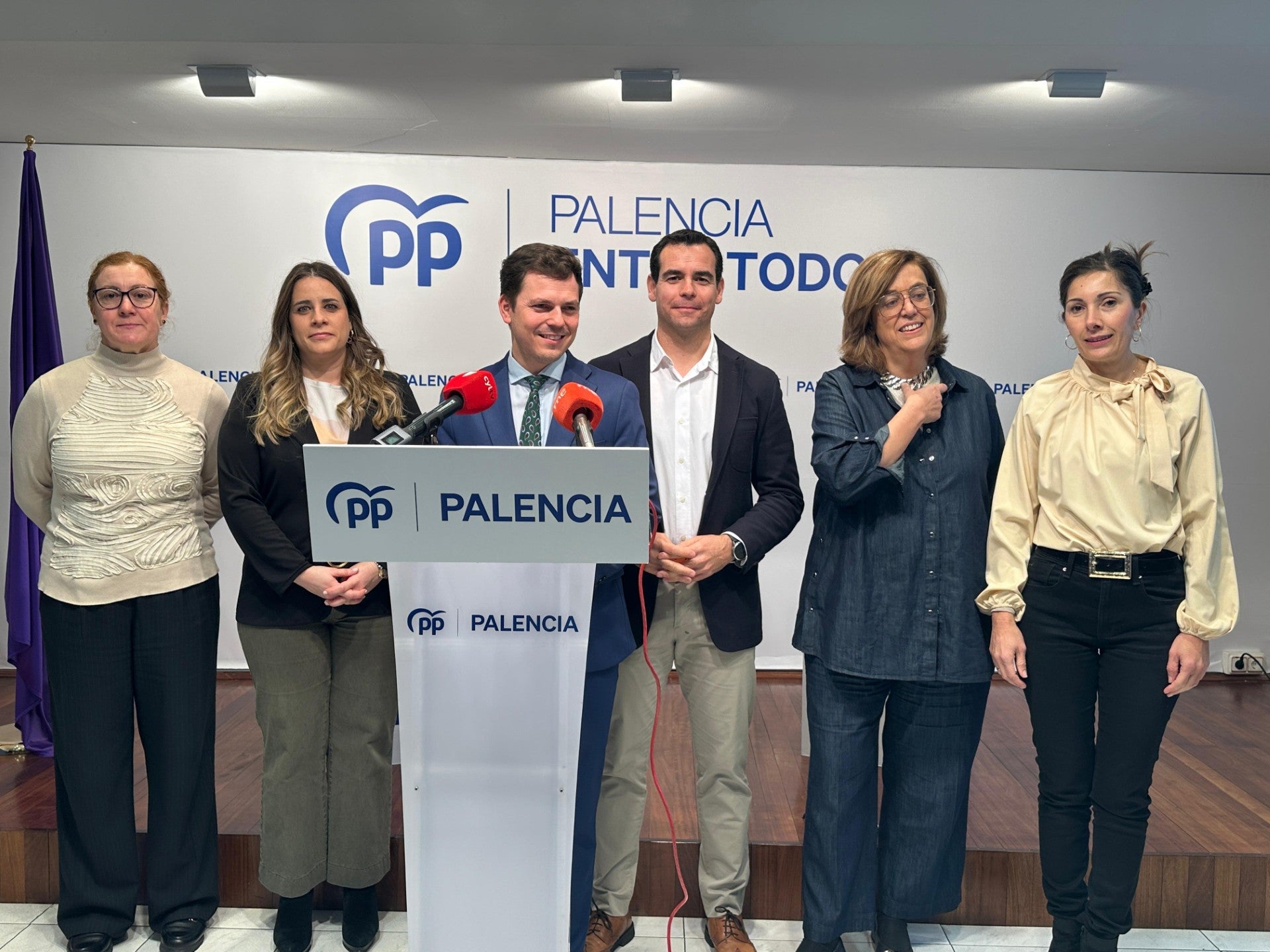 El PP denuncia una “parálisis sin precedentes” en el Ayuntamiento de Palencia y critica no conocer todavía un borrador del presupuesto El PP denuncia una “parálisis sin precedentes” en el Ayuntamiento de Palencia y critica no conocer todavía un borrador del presupuesto