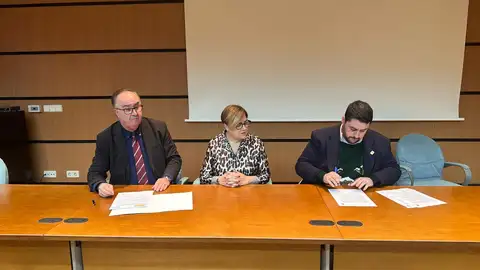 El Ayuntamiento de Nules prevé más de 180.000 euros para mejorar el antiguo edificio del INSS. El Ayuntamiento de Nules prevé más de 180.000 euros para mejorar el antiguo edificio del INSS.