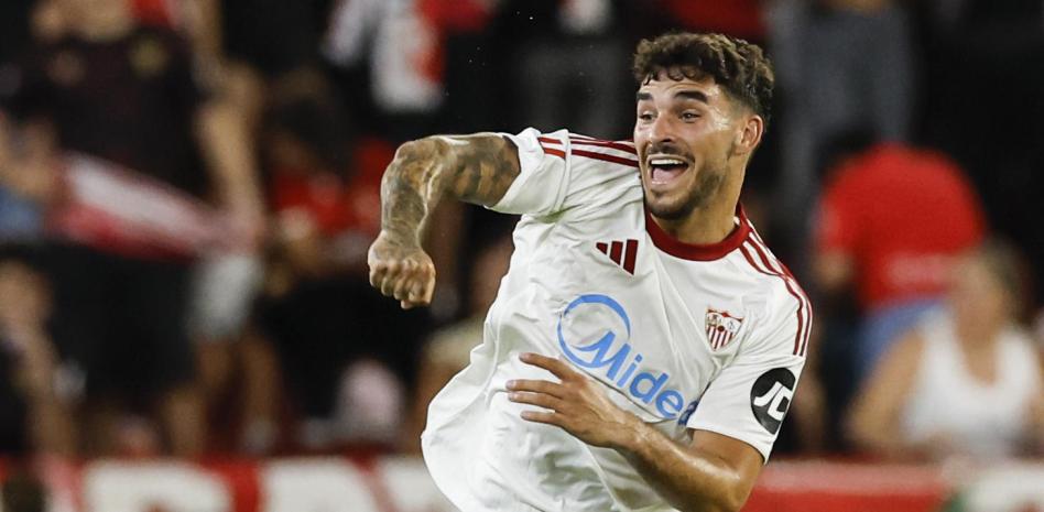 Isaac Romero elogia a Almeyda y destaca que "estamos más unidos que el año pasado" Isaac Romero elogia a Almeyda y destaca que "estamos más unidos que el año pasado"