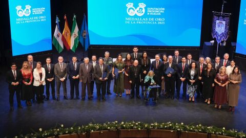 Acto de entrega de las Medallas de la Provincia.
