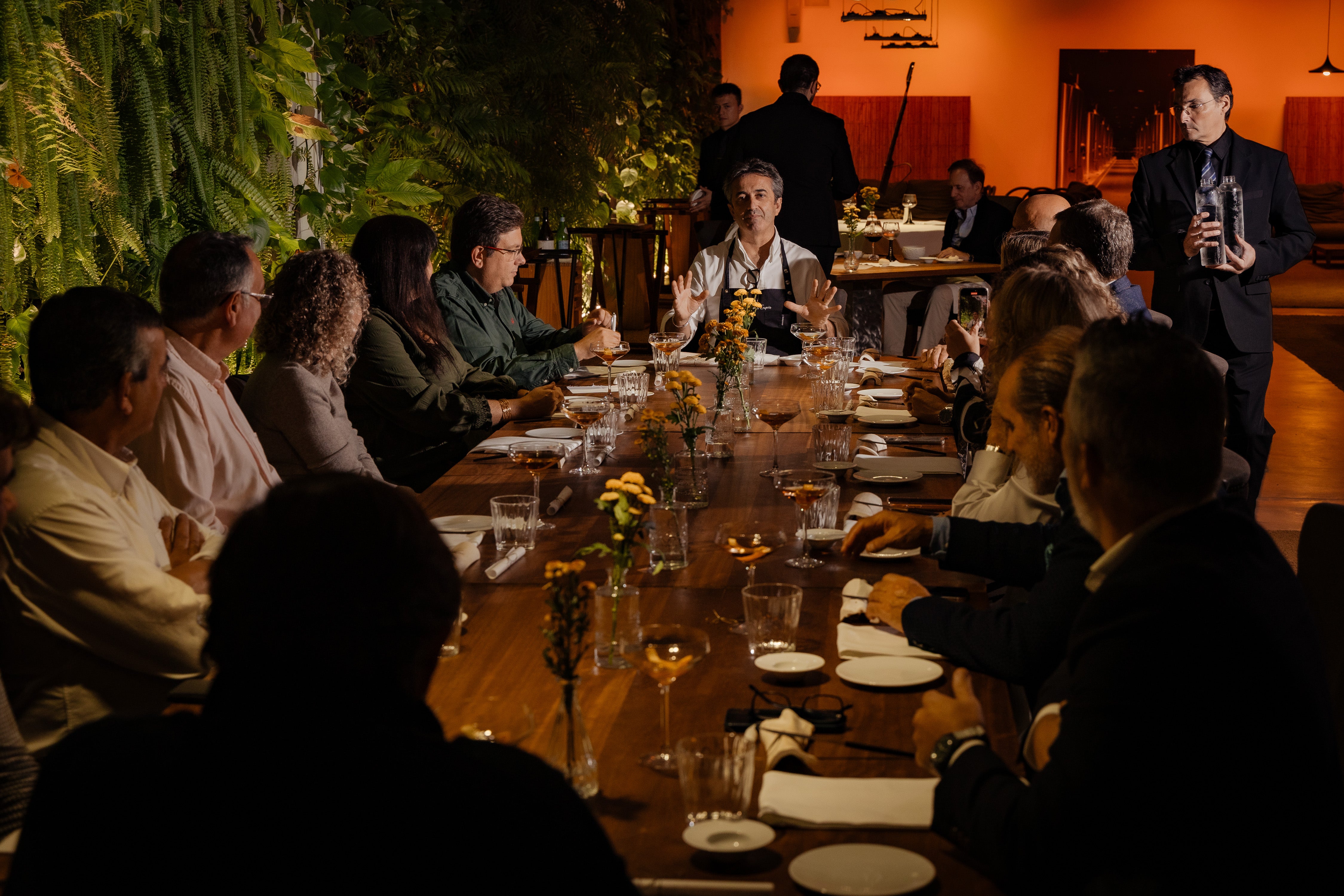 El chef José Carlos García celebra una noche única dedicada a la despensa malagueña junto a sus productores de confianza El chef José Carlos García celebra una noche única dedicada a la despensa malagueña junto a sus productores de confianza