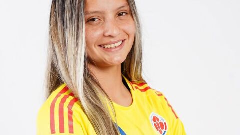 Karen Torres con la camiseta de Colombia Karen Torres con la camiseta de Colombia