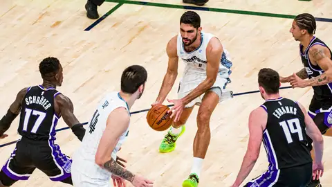Aldama brilla con 29 puntos en el triunfo de los Griezzlies Aldama brilla con 29 puntos en el triunfo de los Griezzlies