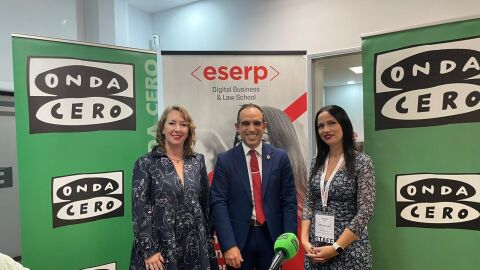 Responsables de ESERP Business School en la "Talent Fair" que organiza la escuela de negocios Responsables de ESERP Business School en la "Talent Fair" que organiza la escuela de negocios