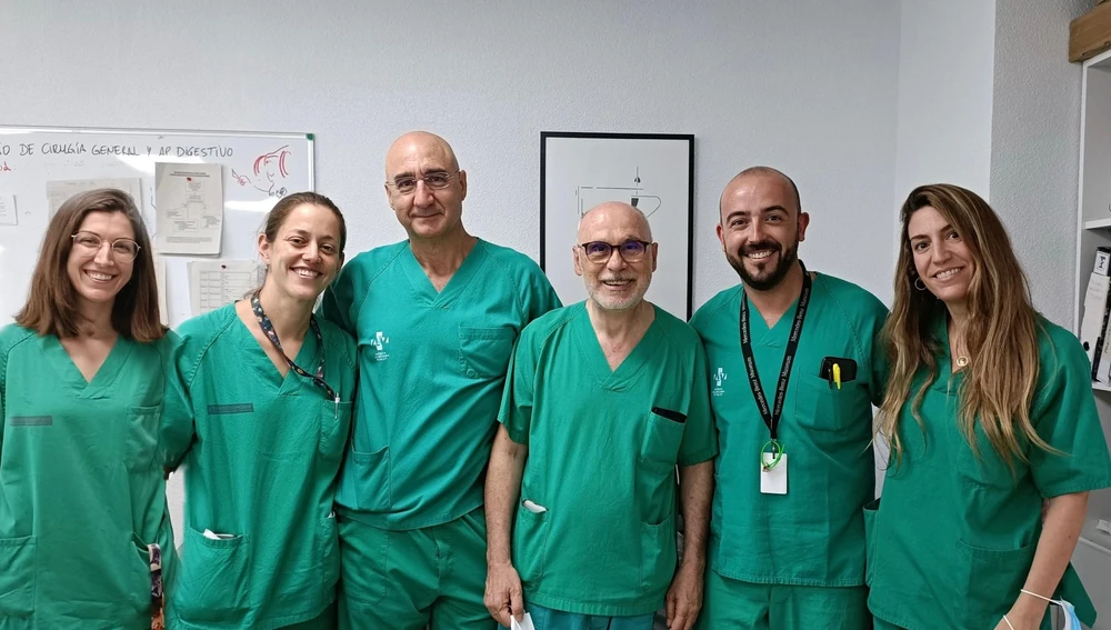 Equipo de carcinomatosis peritoneal del Hospital General de Elche. Equipo de carcinomatosis peritoneal del Hospital General de Elche.