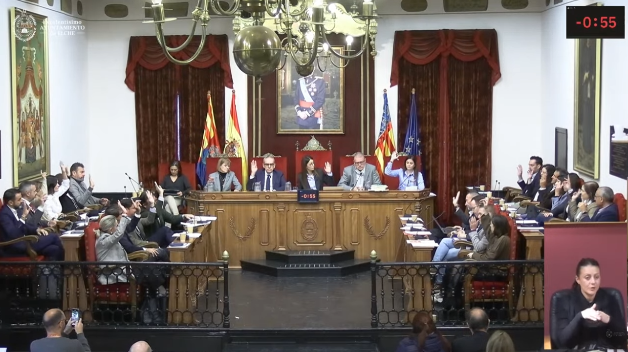 La eliminación de la violencia contra la mujer y los proyectos de la Generalitat, protagonistas en el pleno municipal de Elche La eliminación de la violencia contra la mujer y los proyectos de la Generalitat, protagonistas en el pleno municipal de Elche