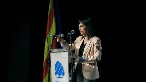 Aliança Catalana igualaría a Junts como tercera fuerza en el Parlament, según el CIS catalán Aliança Catalana igualaría a Junts como tercera fuerza en el Parlament, según el CIS catalán