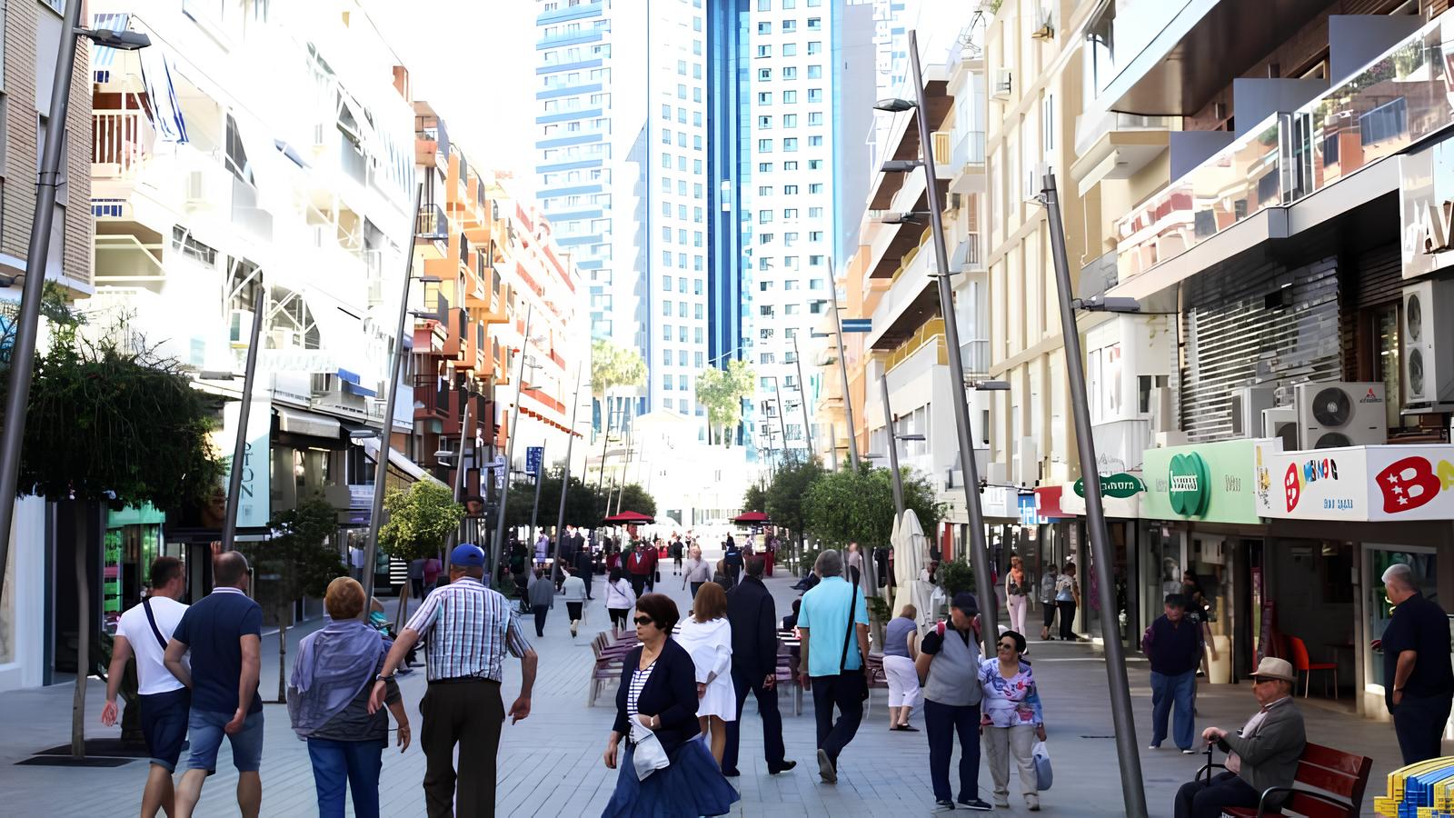 El PSOE de Benidorm pide medidas urgentes para frenar la proliferación de cambios de uso de locales comerciales a viviendas El PSOE de Benidorm pide medidas urgentes para frenar la proliferación de cambios de uso de locales comerciales a viviendas