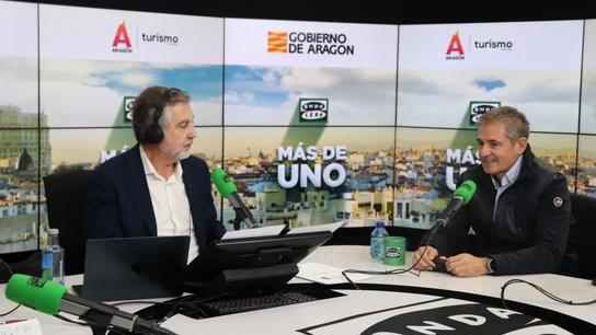 Antonio Gericó, director ejecutivo del Grupo Aramón, junto a Carlos Alsina Antonio Gericó, director ejecutivo del Grupo Aramón, junto a Carlos Alsina
