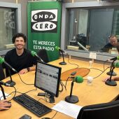 Los actores de Godspell en Más de Uno Málaga