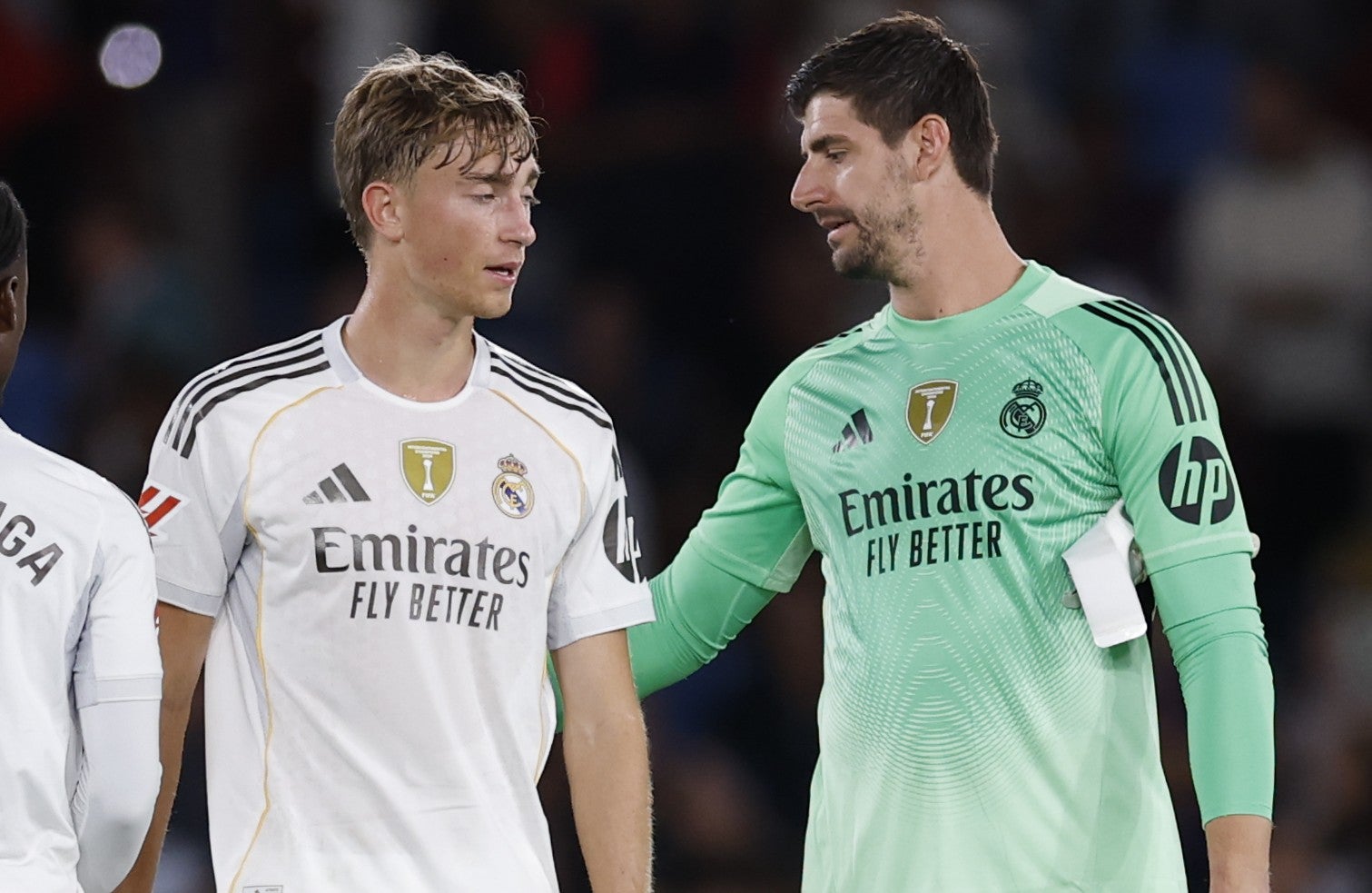 Courtois y Huijsen, bajas para la Champions Courtois y Huijsen, bajas para la Champions