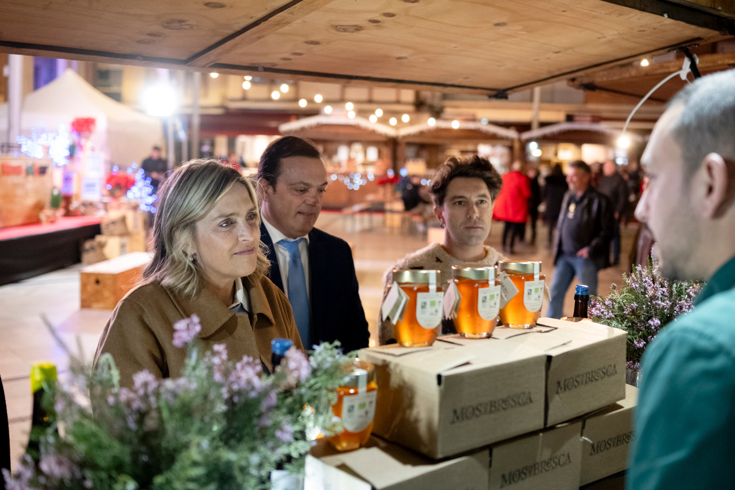 La PLaza las Aulas acoge la VI Feria de Navidad Castelló Ruta de Sabor para poner en valor sus productos locales La PLaza las Aulas acoge la VI Feria de Navidad Castelló Ruta de Sabor para poner en valor sus productos locales