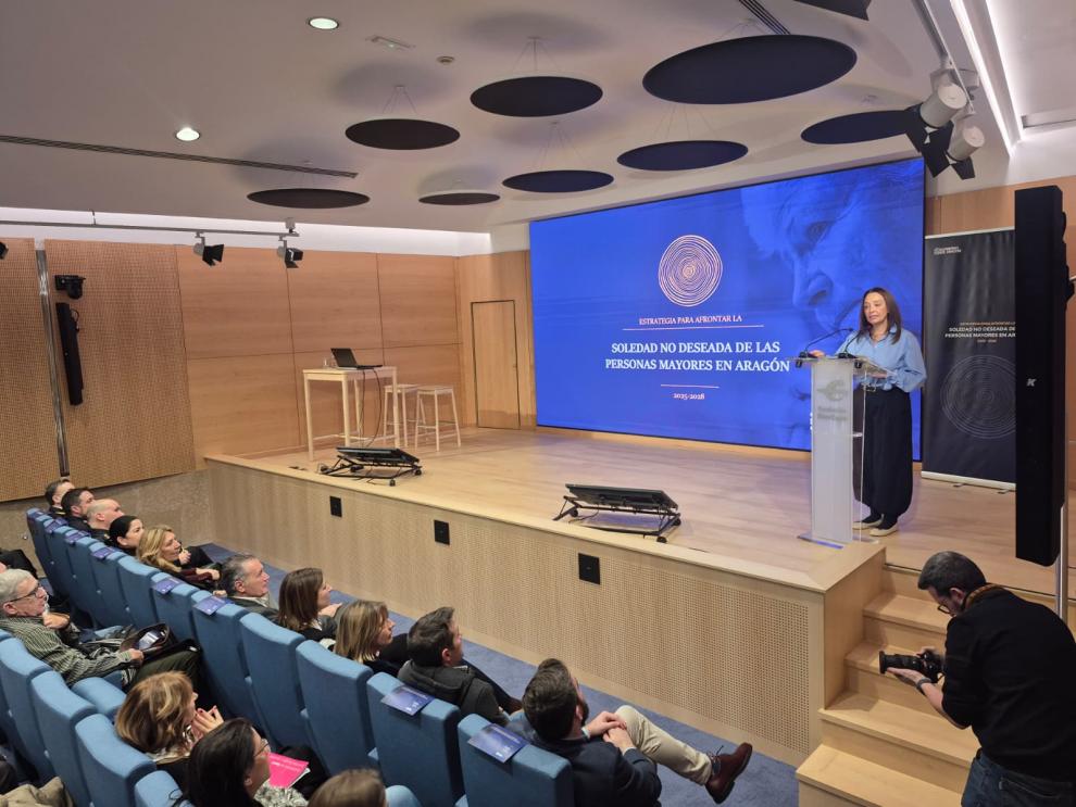 Presentan en Huesca la Estrategia contra la Soledad No Deseada Presentan en Huesca la Estrategia contra la Soledad No Deseada