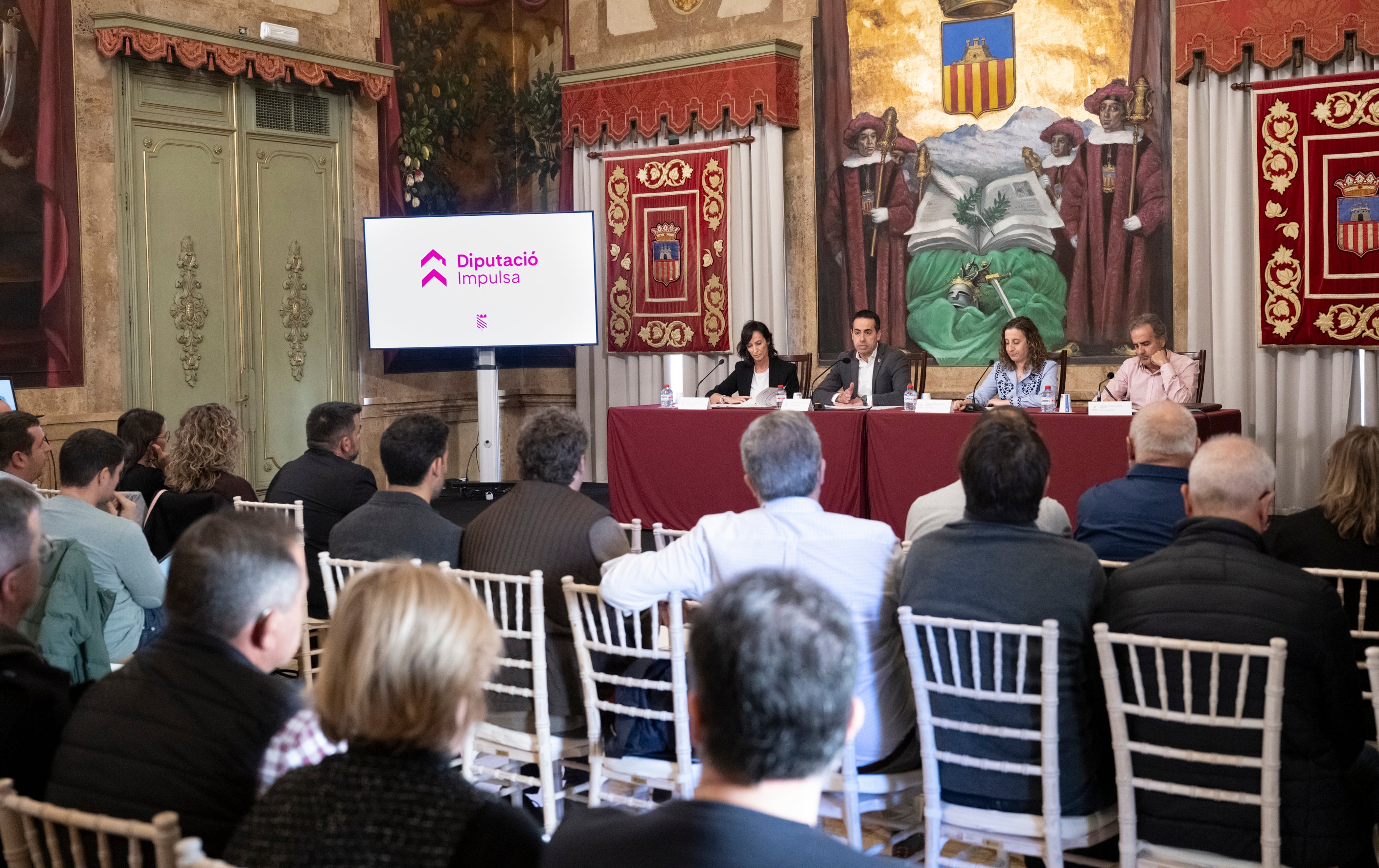 La Diputación de Castellón anuncia 32,5 millones de euros para el Pla Impulsa 2026-2027, la mayor inversión de su historia La Diputación de Castellón anuncia 32,5 millones de euros para el Pla Impulsa 2026-2027, la mayor inversión de su historia