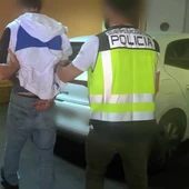 La Policía Nacional detiene en Benidorm y Alfaz del Pi a cuatro personas por presunta explotación sexual La Policía Nacional detiene en Benidorm y Alfaz del Pi a cuatro personas por presunta explotación sexual