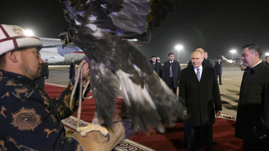 El presidente ruso, Vladimir Putin, llega a Bishkek. El presidente ruso, Vladimir Putin, llega a Bishkek.