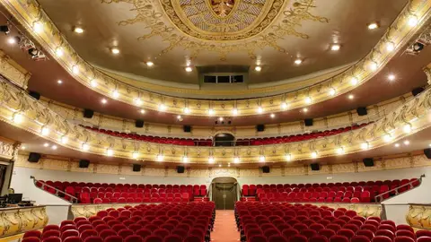 Imagen de archivo del interior del Gran Teatro de Elche. Imagen de archivo del interior del Gran Teatro de Elche.