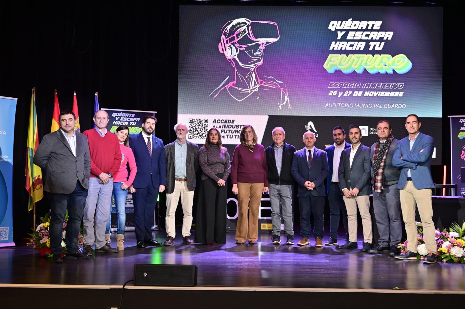 Cerca de medio millar de jóvenes participan en Guardo en el circuito tecnológico experimental de España Latente Cerca de medio millar de jóvenes participan en Guardo en el circuito tecnológico experimental de España Latente