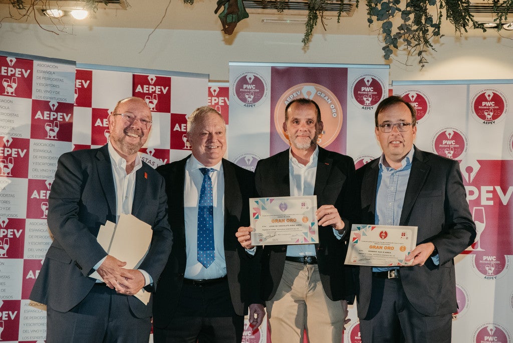 Destilerías Salas Monforte del Cid, conquista el Gran Oro con dos licores icónicos en los premios CINVE 2025 Destilerías Salas Monforte del Cid, conquista el Gran Oro con dos licores icónicos en los premios CINVE 2025