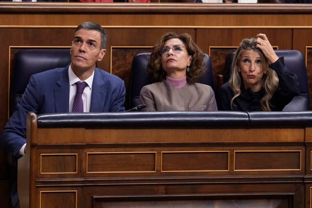 Sánchez rechaza pedir perdón por la condena al fiscal general y dice que el tiempo pondrá "las cosas en su sitio" Sánchez rechaza pedir perdón por la condena al fiscal general y dice que el tiempo pondrá "las cosas en su sitio"