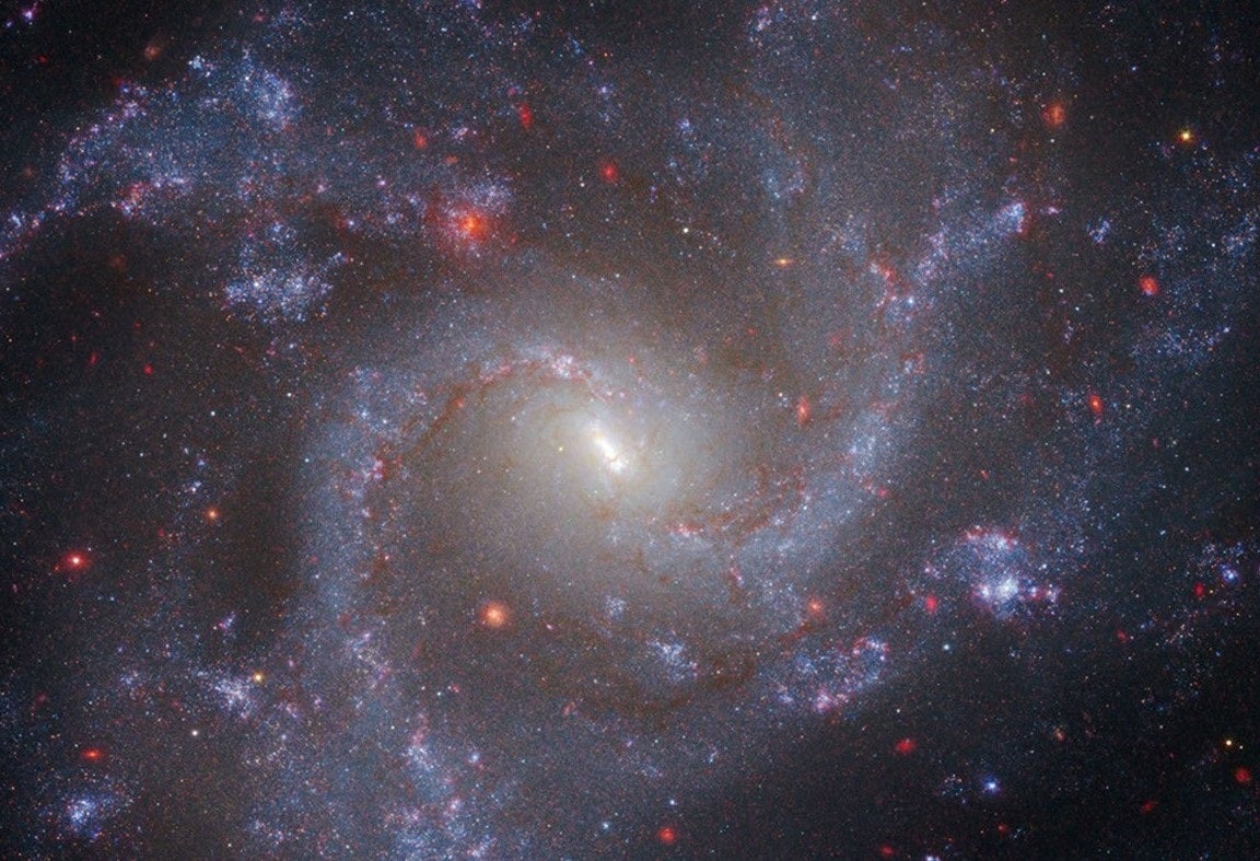 Un nuevo descubrimiento sobre la materia oscura podría dar un vuelco al mundo científico Un nuevo descubrimiento sobre la materia oscura podría dar un vuelco al mundo científico