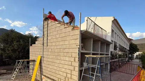 Callosa d’en Sarriá amplía la capacidad del Cementerio Municipal con 24 nuevos nichos Callosa d’en Sarriá amplía la capacidad del Cementerio Municipal con 24 nuevos nichos