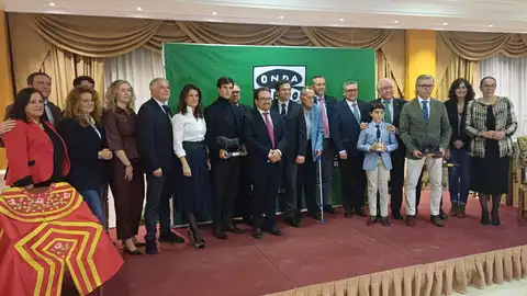 Foto de familia de los premios taurinos "Hasta la bola" de Onda Cero Ciudad Real Foto de familia de los premios taurinos "Hasta la bola" de Onda Cero Ciudad Real