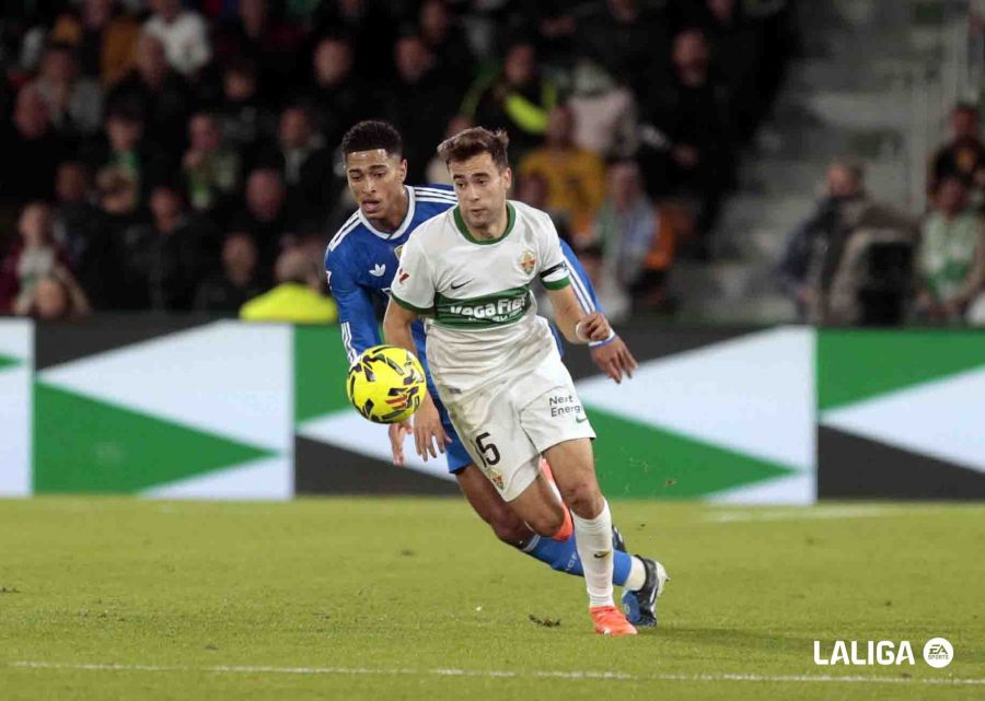 El Elche supera el 'Tourmalet' y afronta un mes clave con duelos directos El Elche supera el 'Tourmalet' y afronta un mes clave con duelos directos