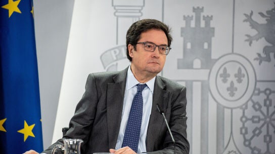 El ministro de Transformaci&oacute;n Digital y Funci&oacute;n P&uacute;blica, &Oacute;scar L&oacute;pez, durante una rueda de prensa tras el Consejo de Ministros