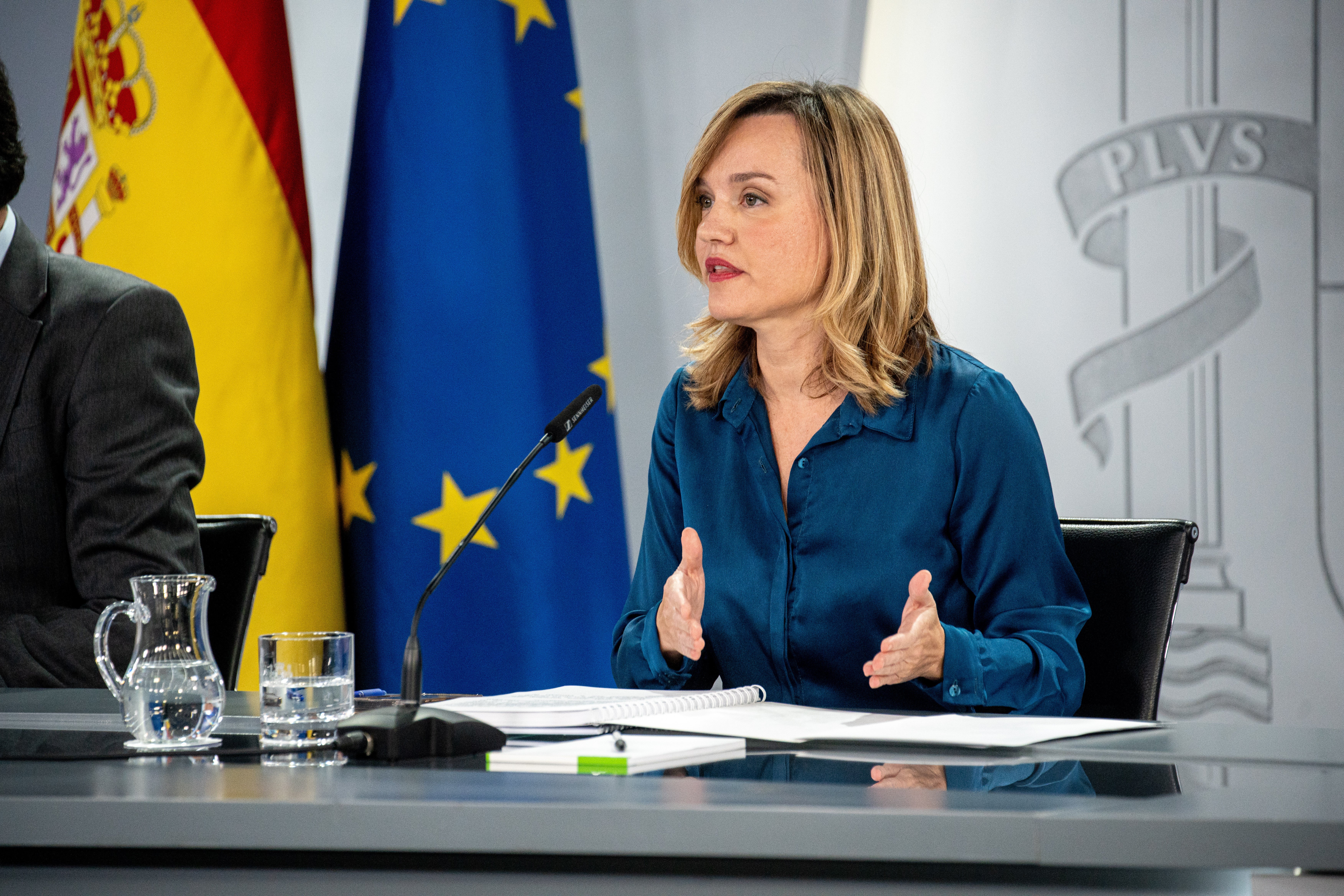 Pilar Alegría califica de "vomitivas" las conductas relatadas en las denuncias de mujeres contra Paco Salazar Pilar Alegría califica de "vomitivas" las conductas relatadas en las denuncias de mujeres contra Paco Salazar