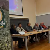 Expertos del sector analizan la actualidad y los retos del cultivo de la alcachofa en Almoradí Expertos del sector analizan la actualidad y los retos del cultivo de la alcachofa en Almoradí