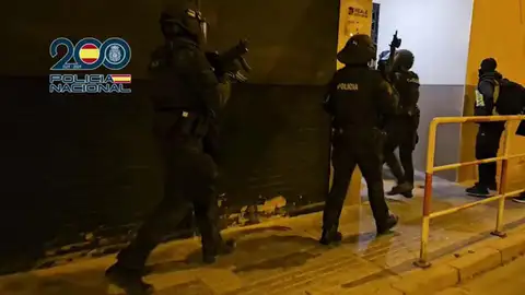 Prisión para el líder de la primera célula en Castellón del grupo terrorista neonazi The Base Prisión para el líder de la primera célula en Castellón del grupo terrorista neonazi The Base