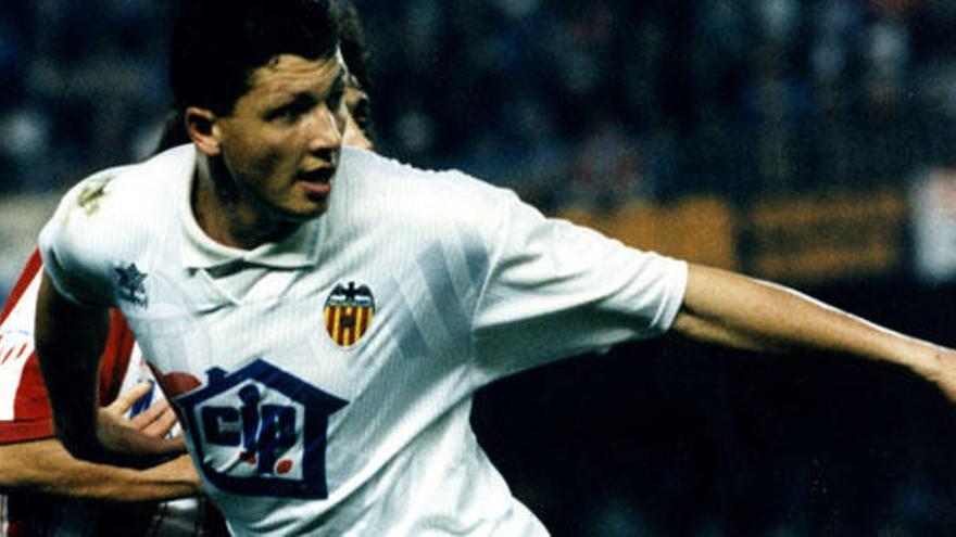 El Valencia CF y la Asociación de Futbolistas recaudarán fondos para Lubo Penev El Valencia CF y la Asociación de Futbolistas recaudarán fondos para Lubo Penev