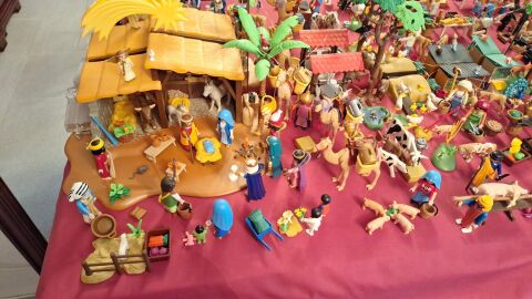 Bel&eacute;n con figuras de playmobil