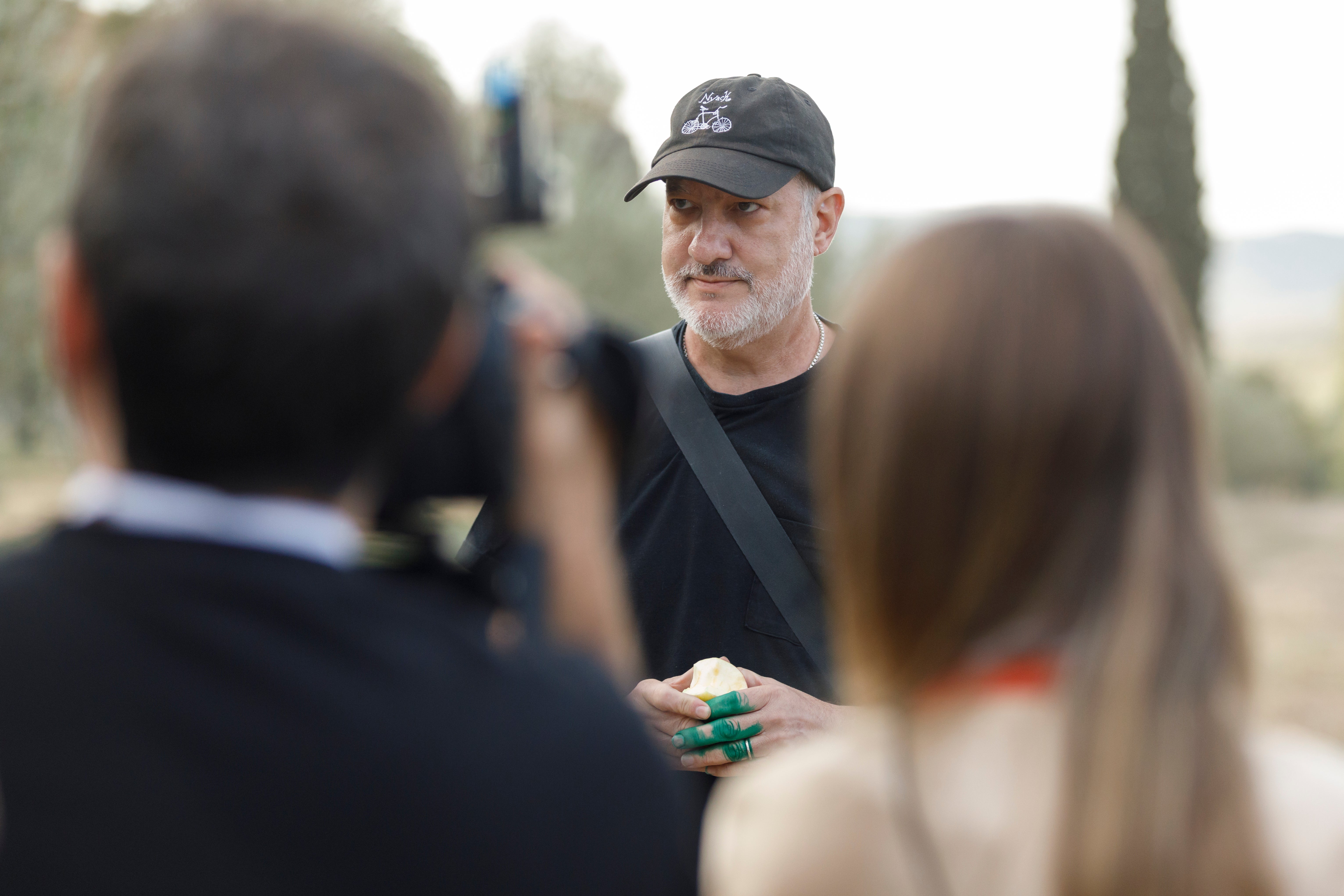 Así es la imagen final de ‘Retrato Alhambra 1925’, el proyecto más verde de Spencer Tunick en Andalucía Así es la imagen final de ‘Retrato Alhambra 1925’, el proyecto más verde de Spencer Tunick en Andalucía