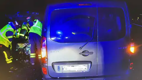 Una mujer muere en un accidente en Ourense y su marido de un infarto al recibir la noticia Una mujer muere en un accidente en Ourense y su marido de un infarto al recibir la noticia