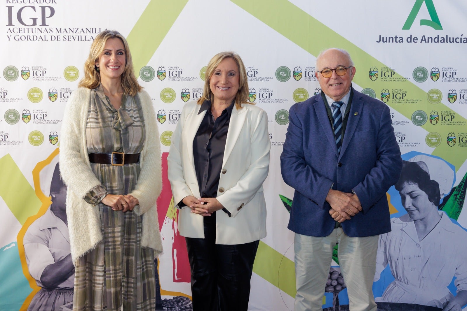 El Consejo Regulador de las IGP Aceitunas Manzanilla y Gordal de Sevilla reconoce el esfuerzo del sector en los últimos cinco años, decisivos para la aceituna sevillana El Consejo Regulador de las IGP Aceitunas Manzanilla y Gordal de Sevilla reconoce el esfuerzo del sector en los últimos cinco años, decisivos para la aceituna sevillana