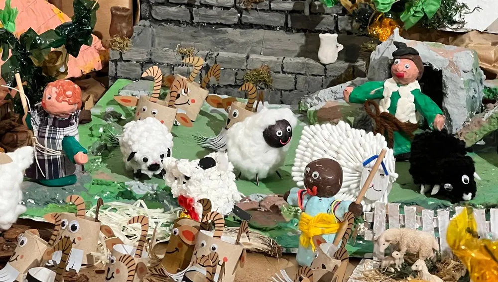 Detalles de ovejas de palomitas del belén colaborativo provincial Detalles de ovejas de palomitas del belén colaborativo provincial