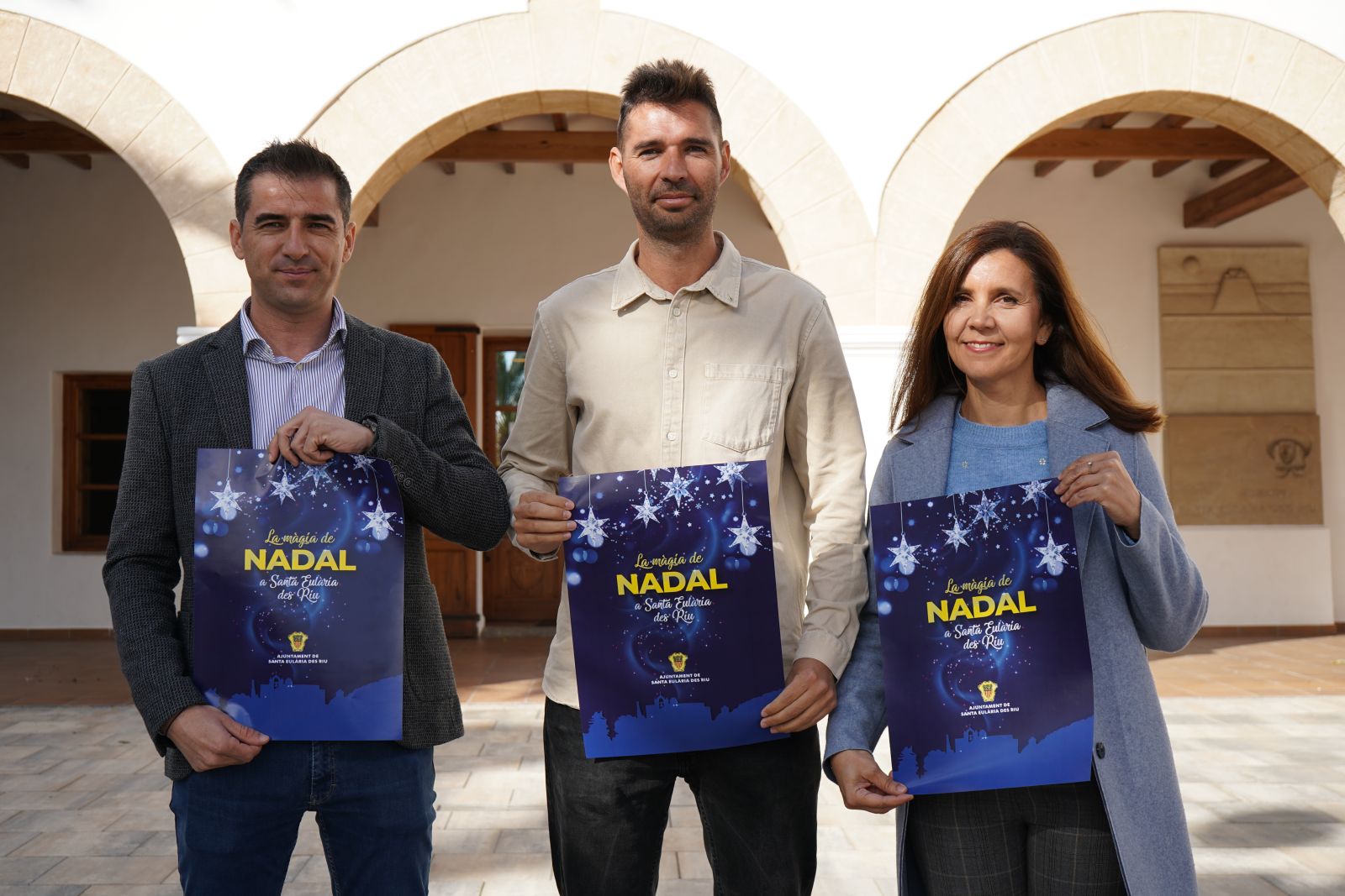 Toni Ramón: "Santa Eulària vivirá unas Navidades repletas de luz, alegría y contenidos de calidad" Toni Ramón: "Santa Eulària vivirá unas Navidades repletas de luz, alegría y contenidos de calidad"