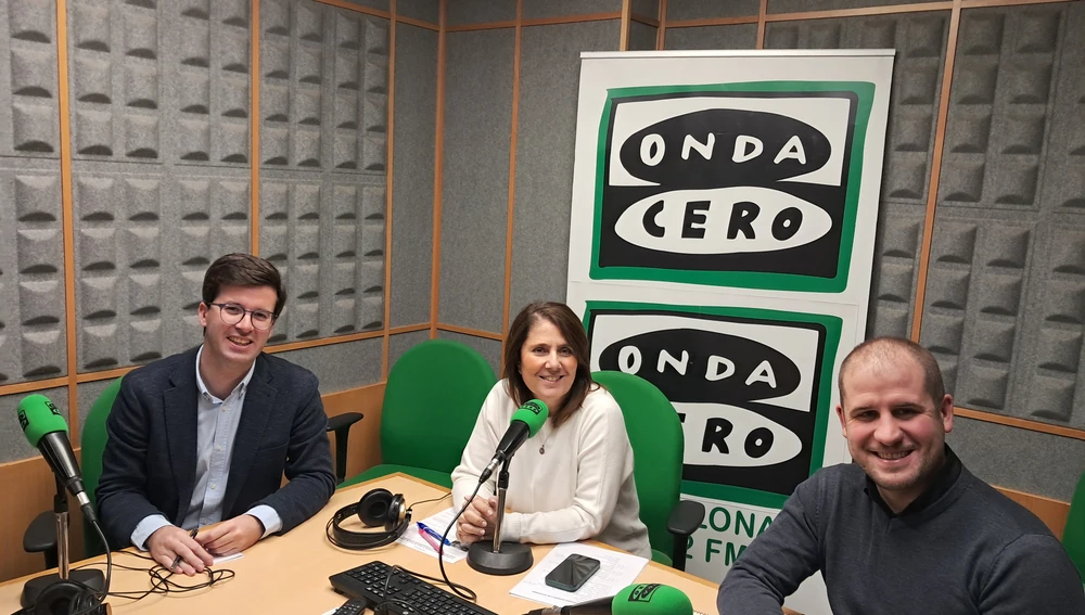 Pablo Ezkurra, director general de Comercio y Consumo y Carlos Andrés Uranga, director del Área de Promoción Económica del Ayuntamiento de Pamplona Pablo Ezkurra, director general de Comercio y Consumo y Carlos Andrés Uranga, director del Área de Promoción Económica del Ayuntamiento de Pamplona