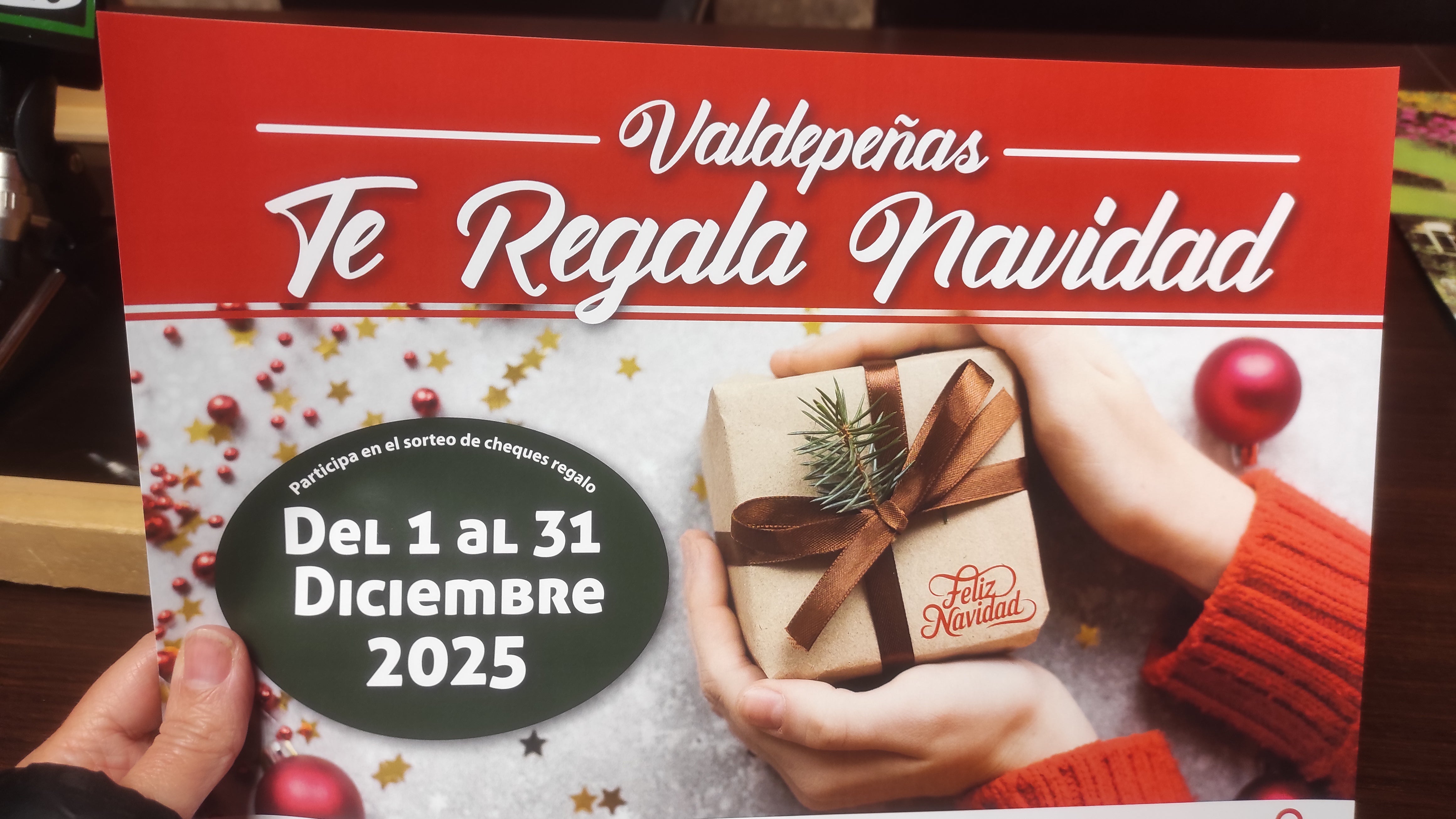 'Valdepeñas te regala Navidad' vuelve a incentivar las compras en el pequeño comercio 'Valdepeñas te regala Navidad' vuelve a incentivar las compras en el pequeño comercio