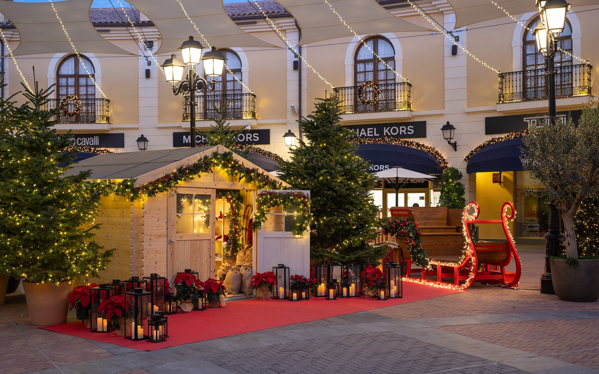 McArthurGlen Málaga inicia hoy su programación especial de Navidad con la visita de Papa Noel y el Grinch McArthurGlen Málaga inicia hoy su programación especial de Navidad con la visita de Papa Noel y el Grinch
