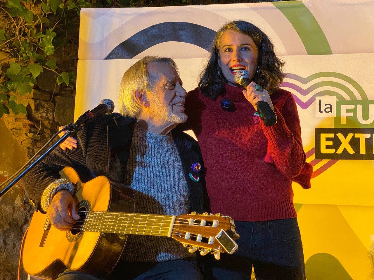 Irene de Miguel en el arranque de campaña: “Me voy a dejar la piel para que en Extremadura se pueda vivir, y no sobrevivir” Irene de Miguel en el arranque de campaña: “Me voy a dejar la piel para que en Extremadura se pueda vivir, y no sobrevivir”