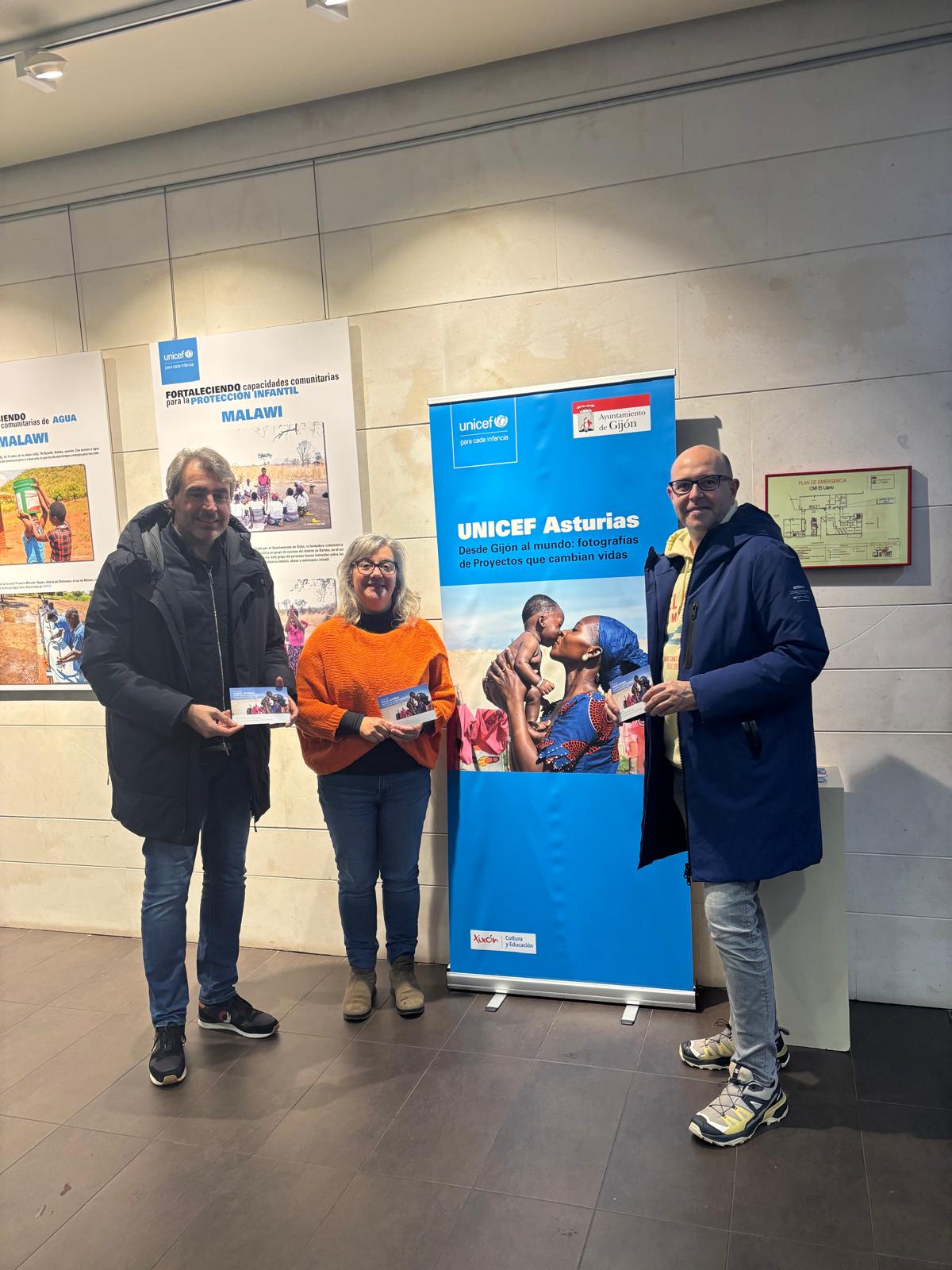 "Desde Gijón al mundo, fotografías de proyectos que cambian vidas muestra como la solidaridad" "Desde Gijón al mundo, fotografías de proyectos que cambian vidas muestra como la solidaridad"