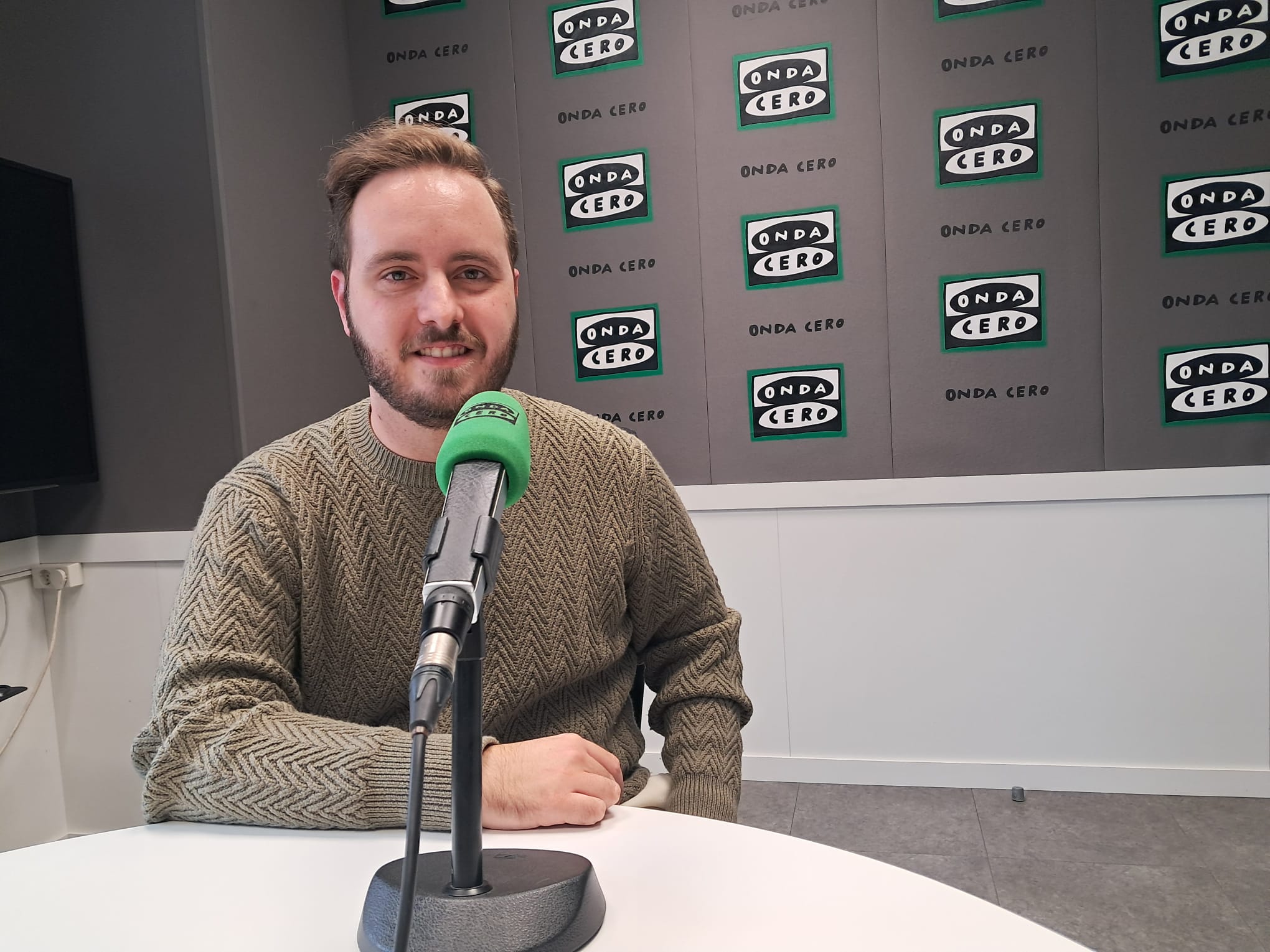 "Cónsul": la nueva apuesta histórica de Luis Borrajo que mezcla romance, peligro y secretos coloniales "Cónsul": la nueva apuesta histórica de Luis Borrajo que mezcla romance, peligro y secretos coloniales