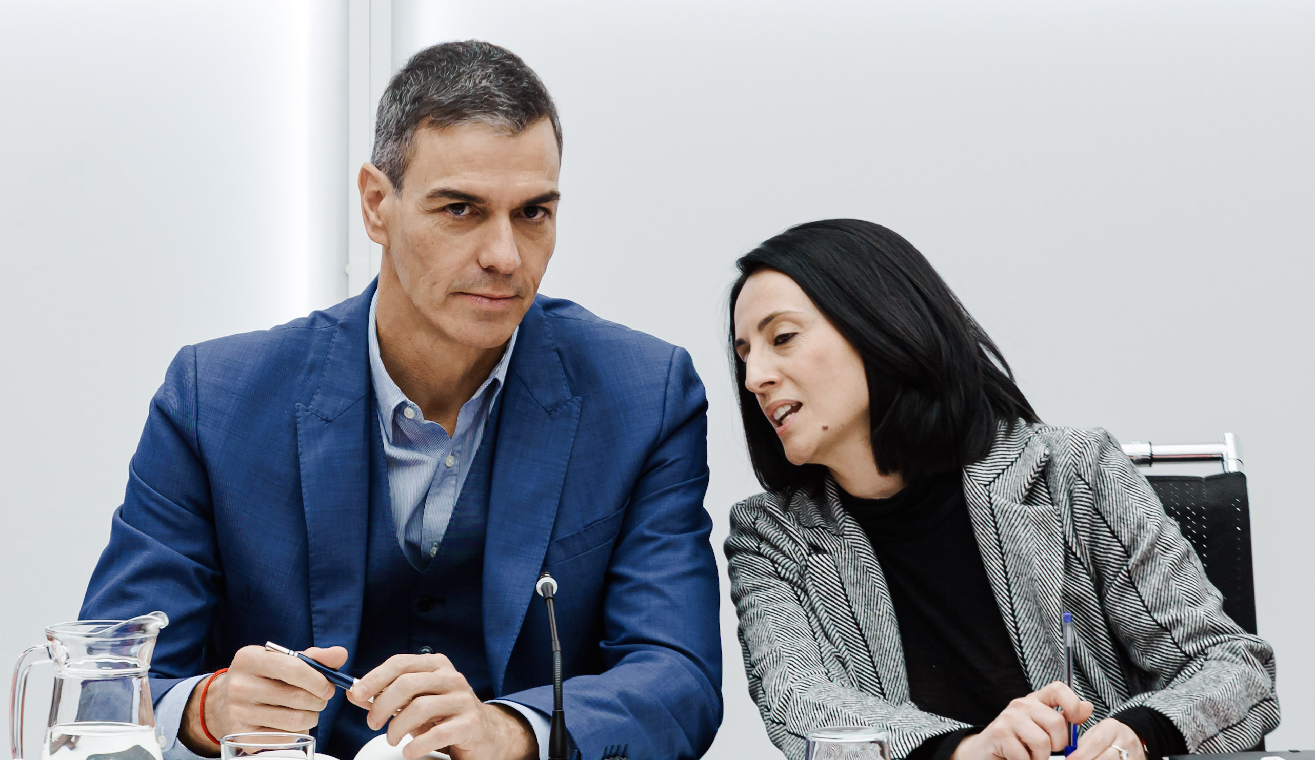 El caso Salazar desgasta incluso a los sanchistas: cargos del PSOE ven un intento de "tapar" la crisis y urgen a Torró resolverlo El caso Salazar desgasta incluso a los sanchistas: cargos del PSOE ven un intento de "tapar" la crisis y urgen a Torró resolverlo